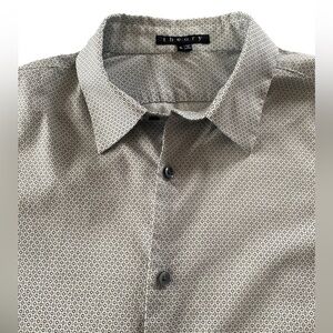 Theory Irving Shirt Button Down Shirt In Kale NP Print. Men’s Size XL